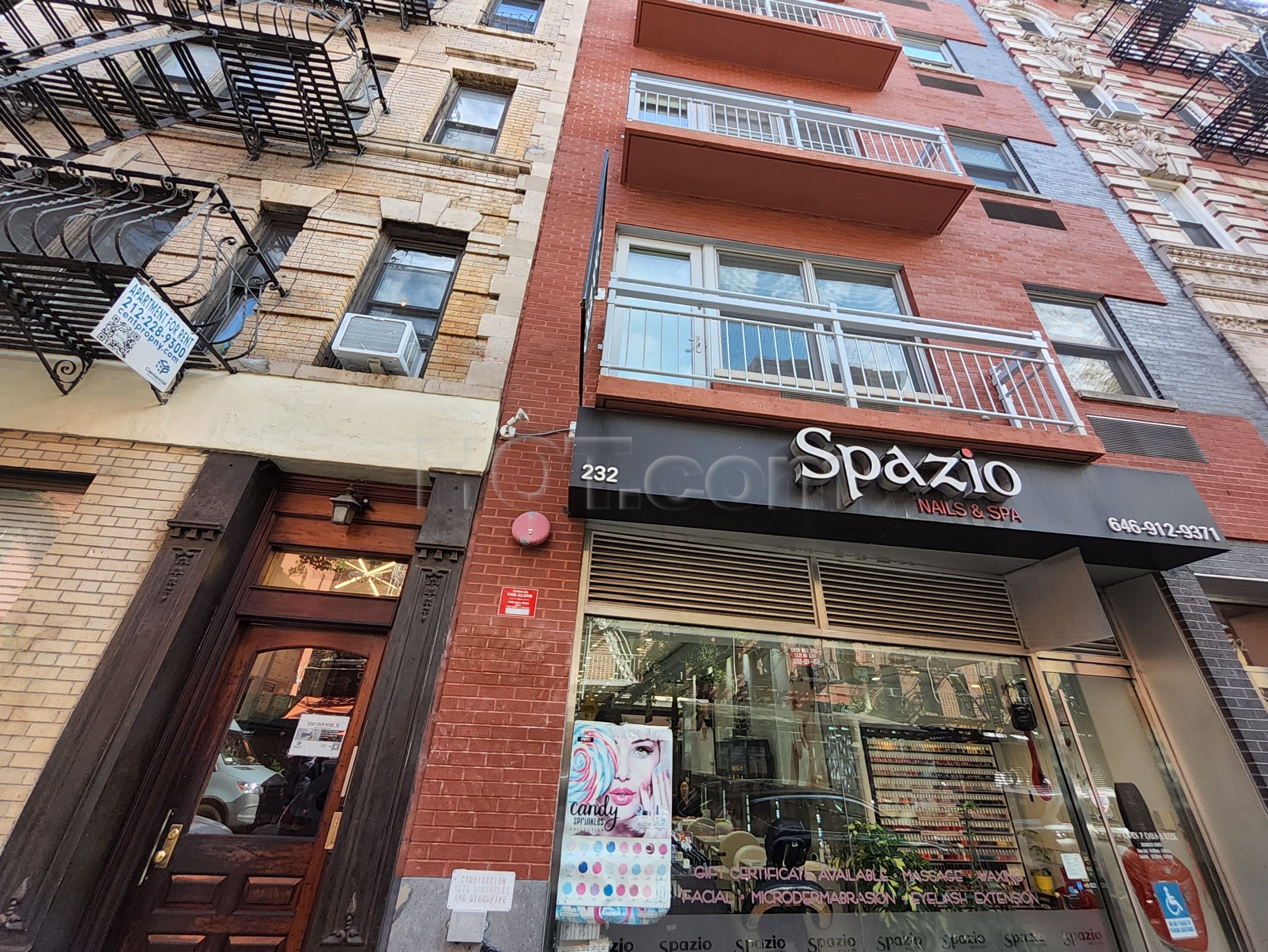 New York City, New York Spazio Nails and Spa