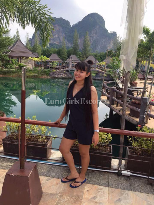 Escorts Muscat, Oman Sara