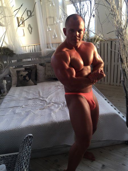 Escorts Budapest, Hungary Adonis_Wilson