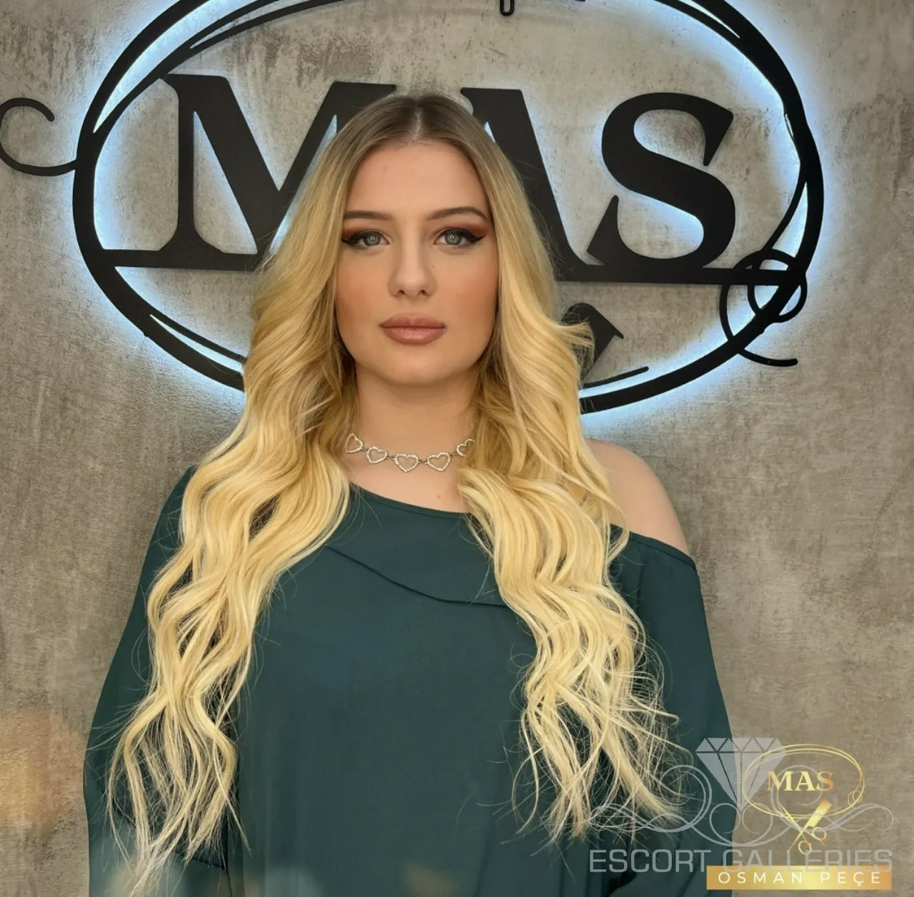 Escorts Kiel, Germany Isabella