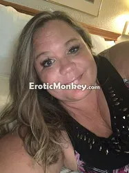 Escorts Honolulu, Hawaii Kira