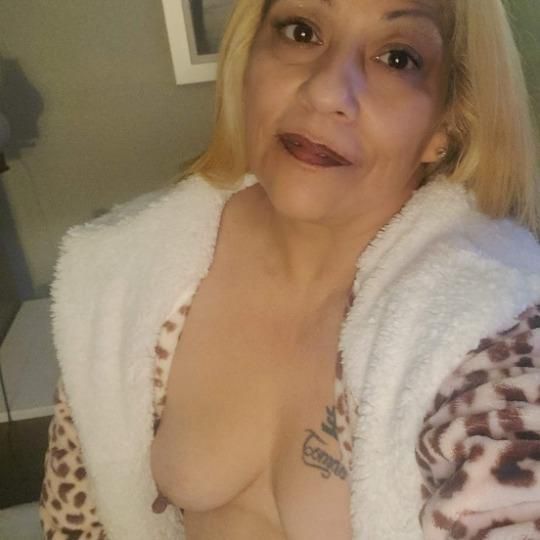 Escorts Albany, New York INCALL,OUTCALL,CAR PLAY AVAILABLE NOW!! ANYONE SEEKING HOT, WETT, AND WILD PUSSY THAT WILL LEAVE YOU SPENT