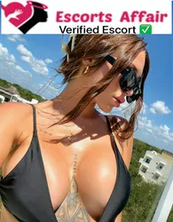 Escorts Oshawa, Ontario Elizabeth