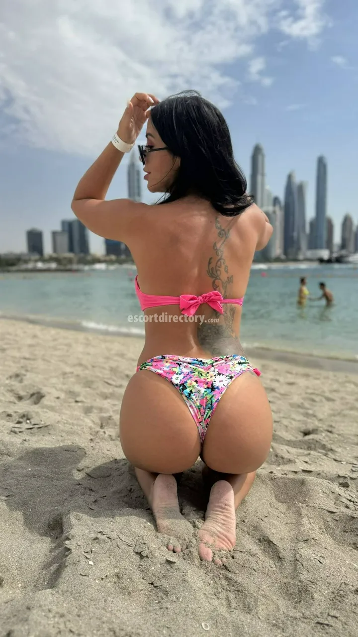 Escorts Dubai, United Arab Emirates julia