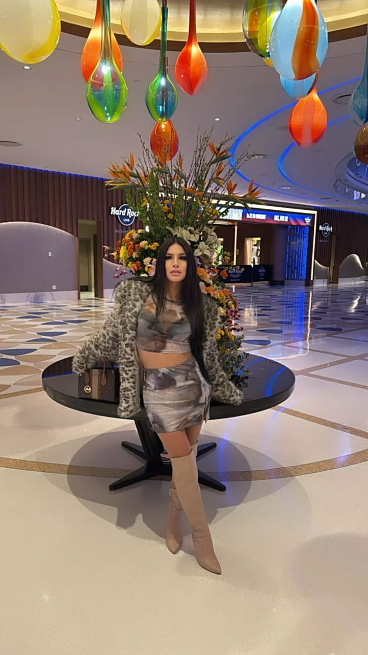 Escorts Yonkers, New York Nela