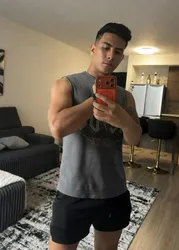 Escorts Washington, District of Columbia OliverLatinHot