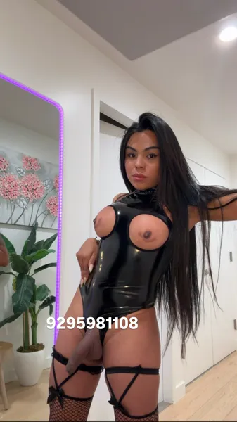 Escorts Queens, New York Petite Stefania 💦⭐️