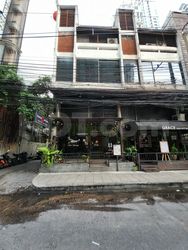 Massage Parlors Bangkok, Thailand Baan Phuan