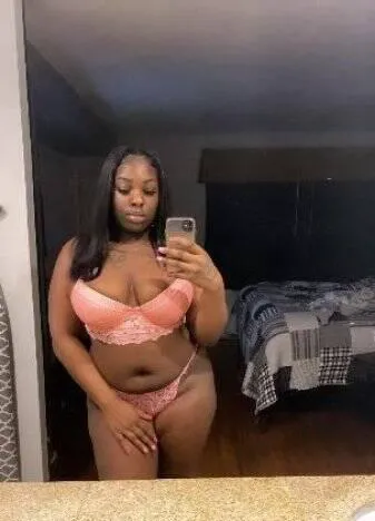 Escorts Quebec City, Quebec Malia