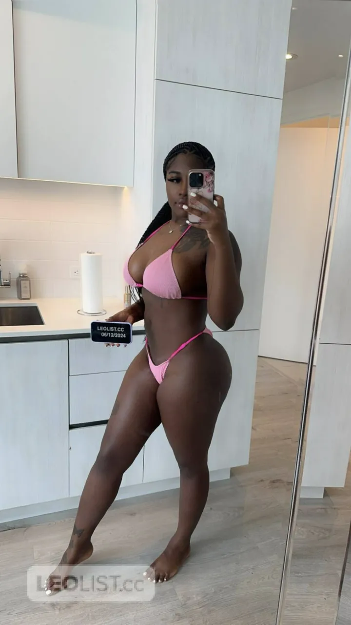 Escorts Niagara Falls, Ontario NEW ★ MELANIN BABE ★FULL TIME SLUT ★ OUTCALL + ONLINE