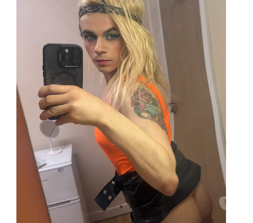 Escorts Manchester, England Beautiful Girl looking for Good Times!