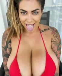 Escorts Orlando, Florida I’m a professional hooker and independent available for out call and in call service HMU 🤙 IF I