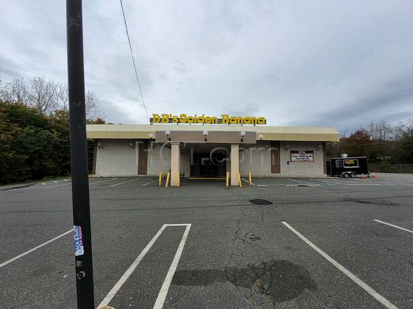 Strip Clubs Peabody, Massachusetts DBs Golden Banana
