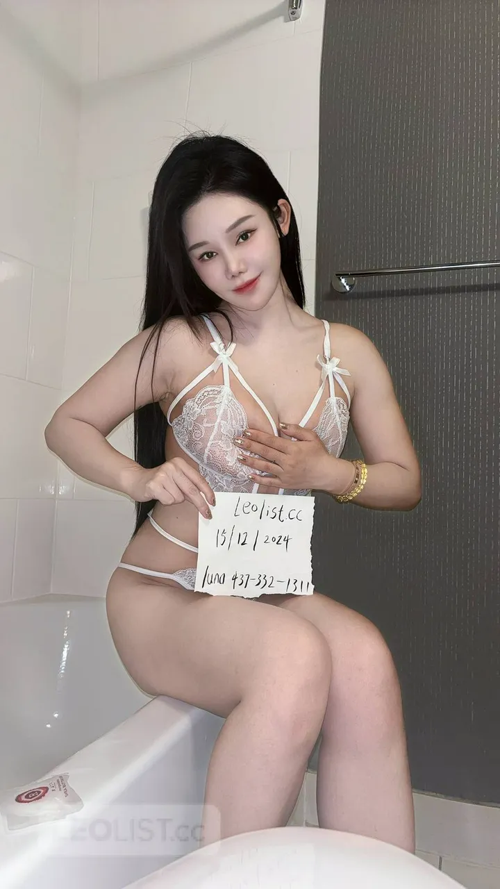 Escorts Cambridge, Ontario 120$hh new independent Asian Slim gril !!4days in Cambridge