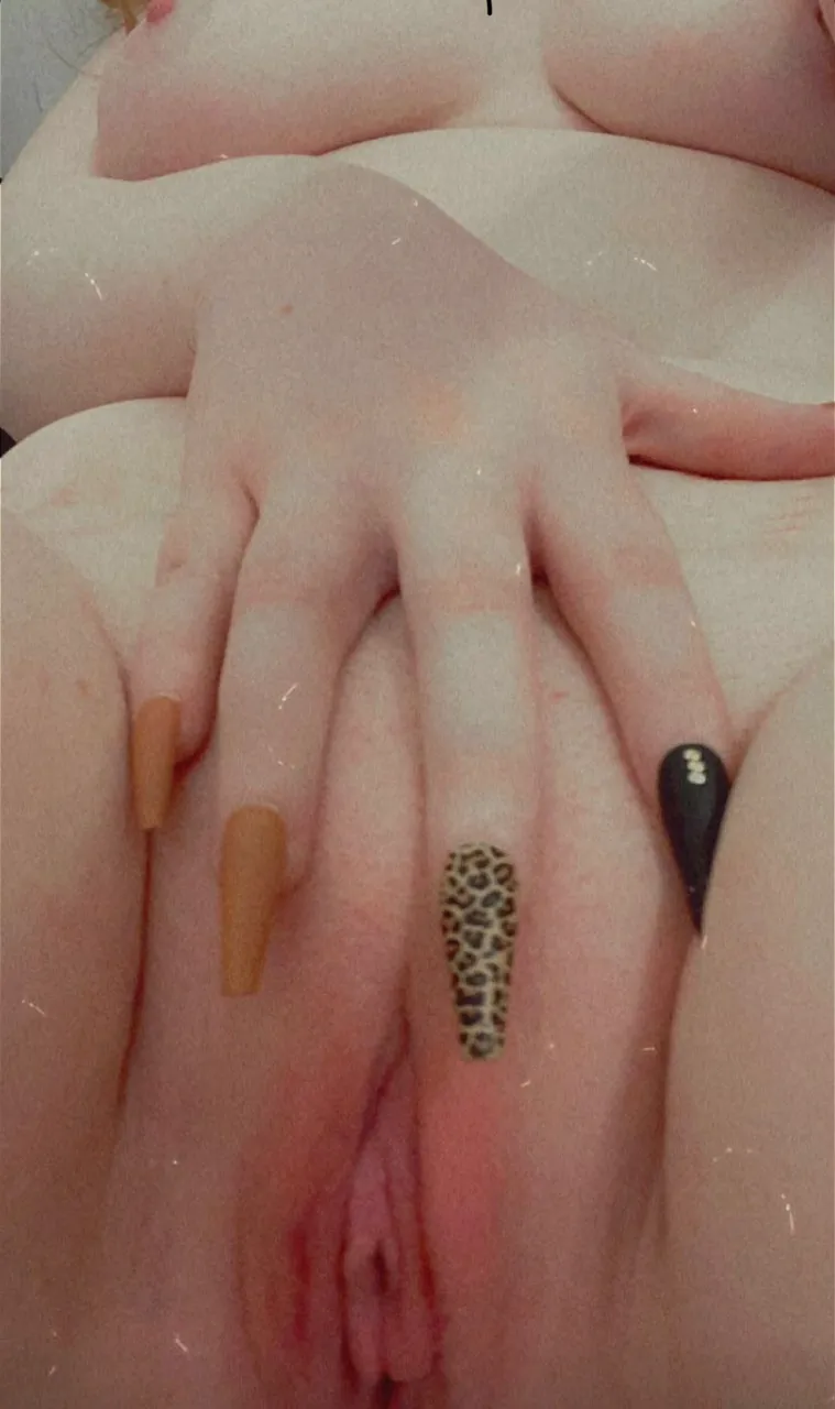 Escorts Okinawa, Japan Sandra