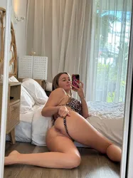 Escorts Red Deer, Alberta Donna Cheryl
