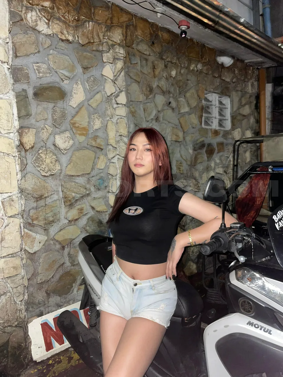 Escorts Manila, Philippines Ashtin_Camshow