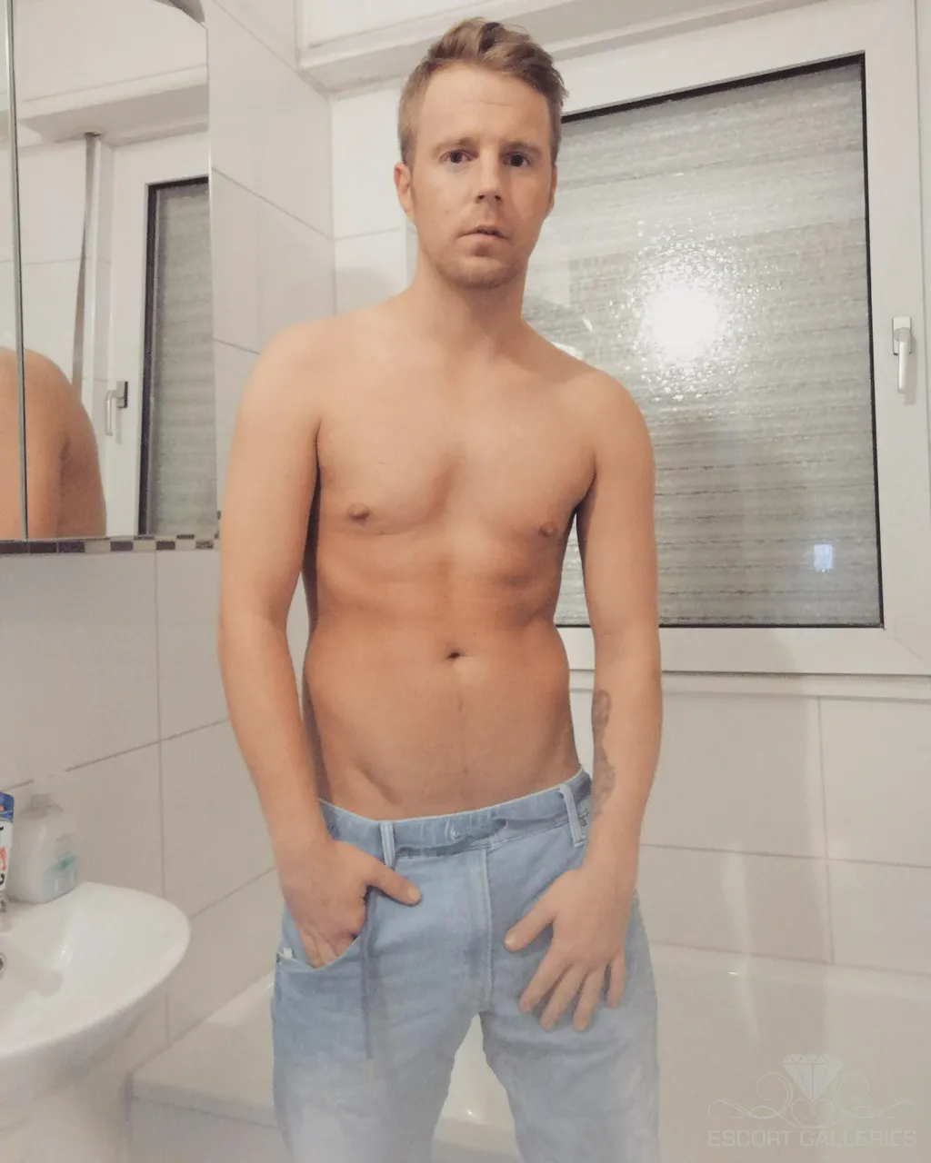 Escorts Dortmund, Germany Jonny