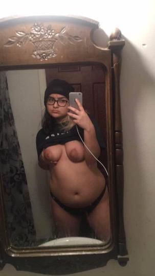 Escorts Tallahassee, Florida I'm ready to swallow your cum