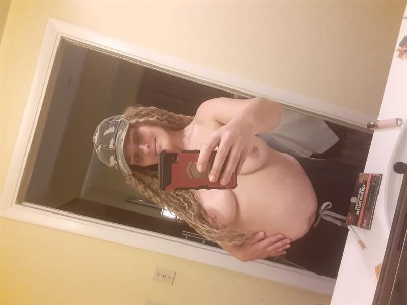 Escorts Columbus, Ohio ♥️😍Pregnant!! Selling pics and Vids. Also Skype sessions💋🔥