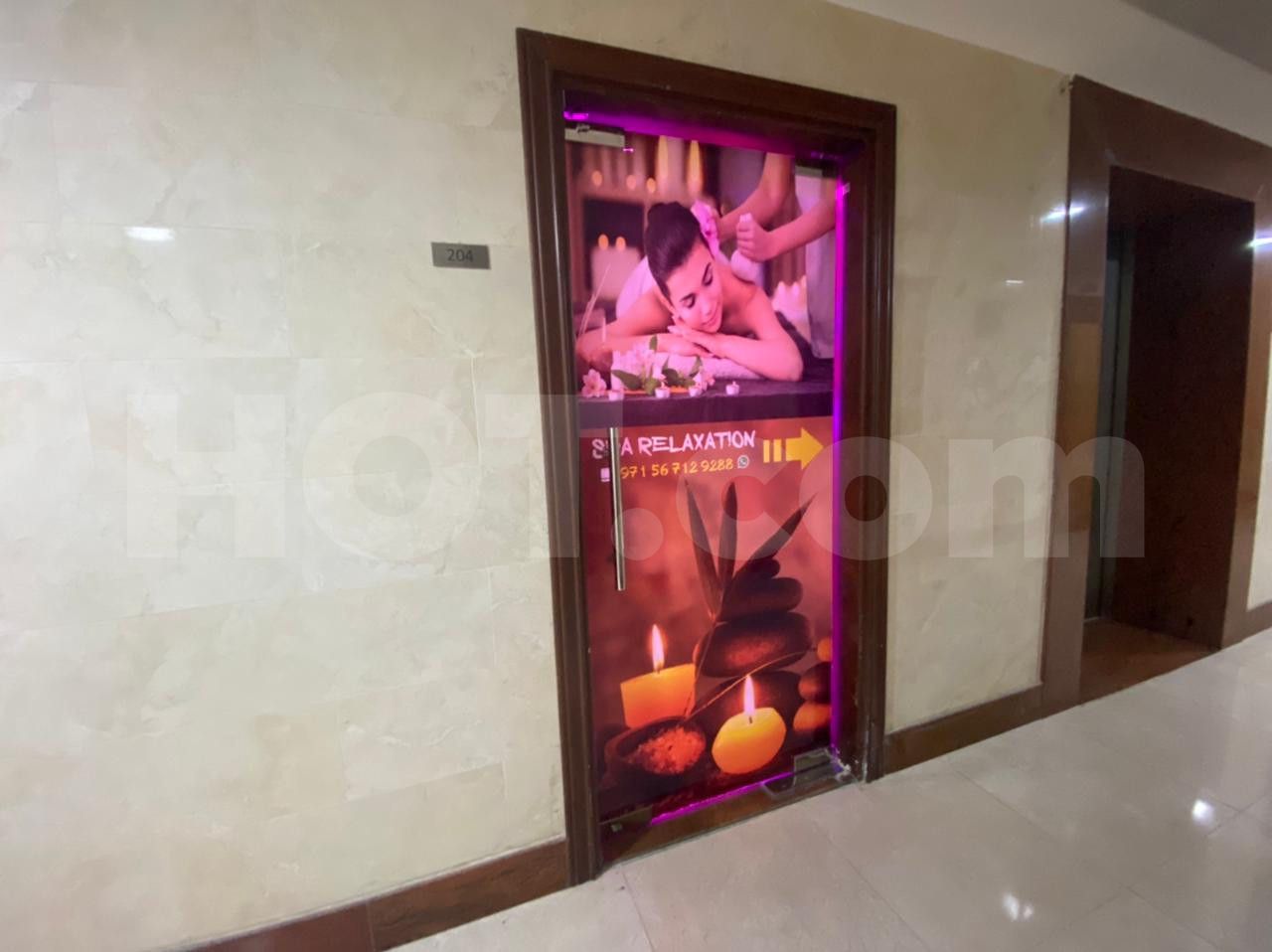 Dubai, United Arab Emirates White Rose Massage