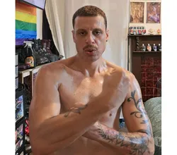 Escorts East Kilbride, Scotland 🇧🇷🇮🇹outcall only hot friendly guy