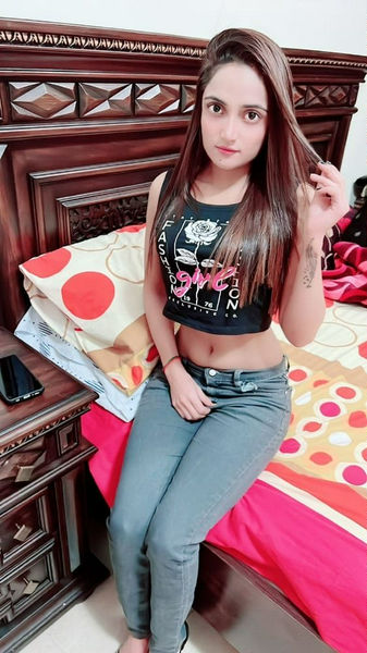 Escorts Abu Dhabi, United Arab Emirates Jagriti Indian Model