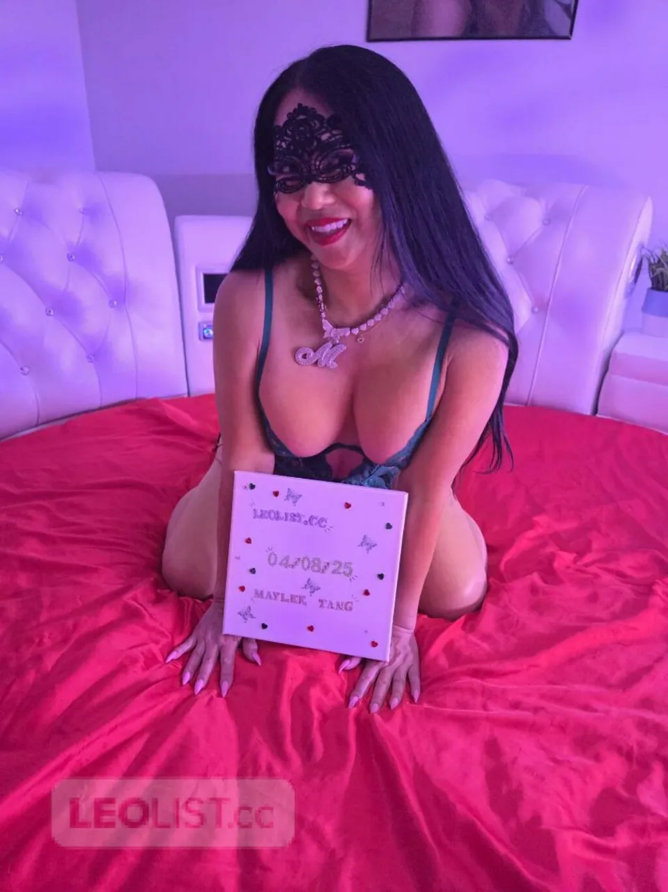 Escorts Edmonton, Alberta Maylee Tang
