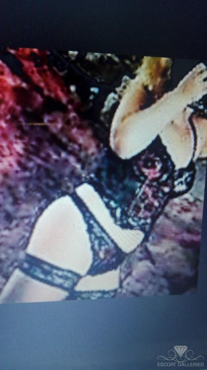 Escorts Erfurt, Germany Amanda