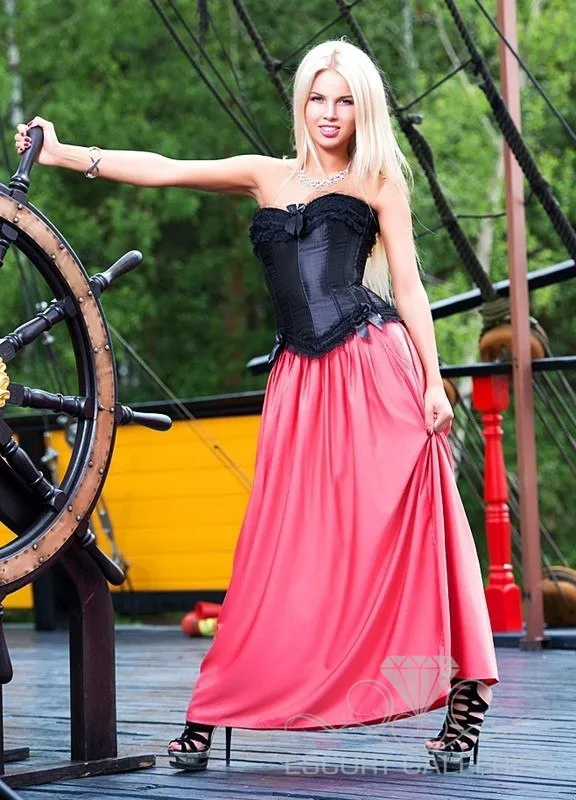 Escorts Moscow, Russia Carolina