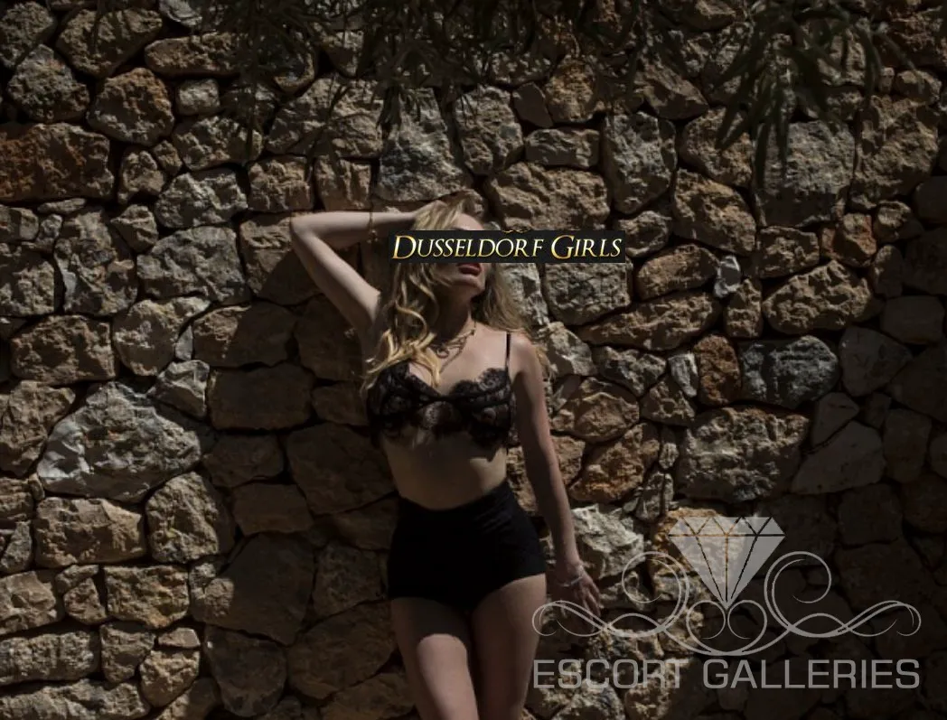 Escorts Dusseldorf, Germany Olivia