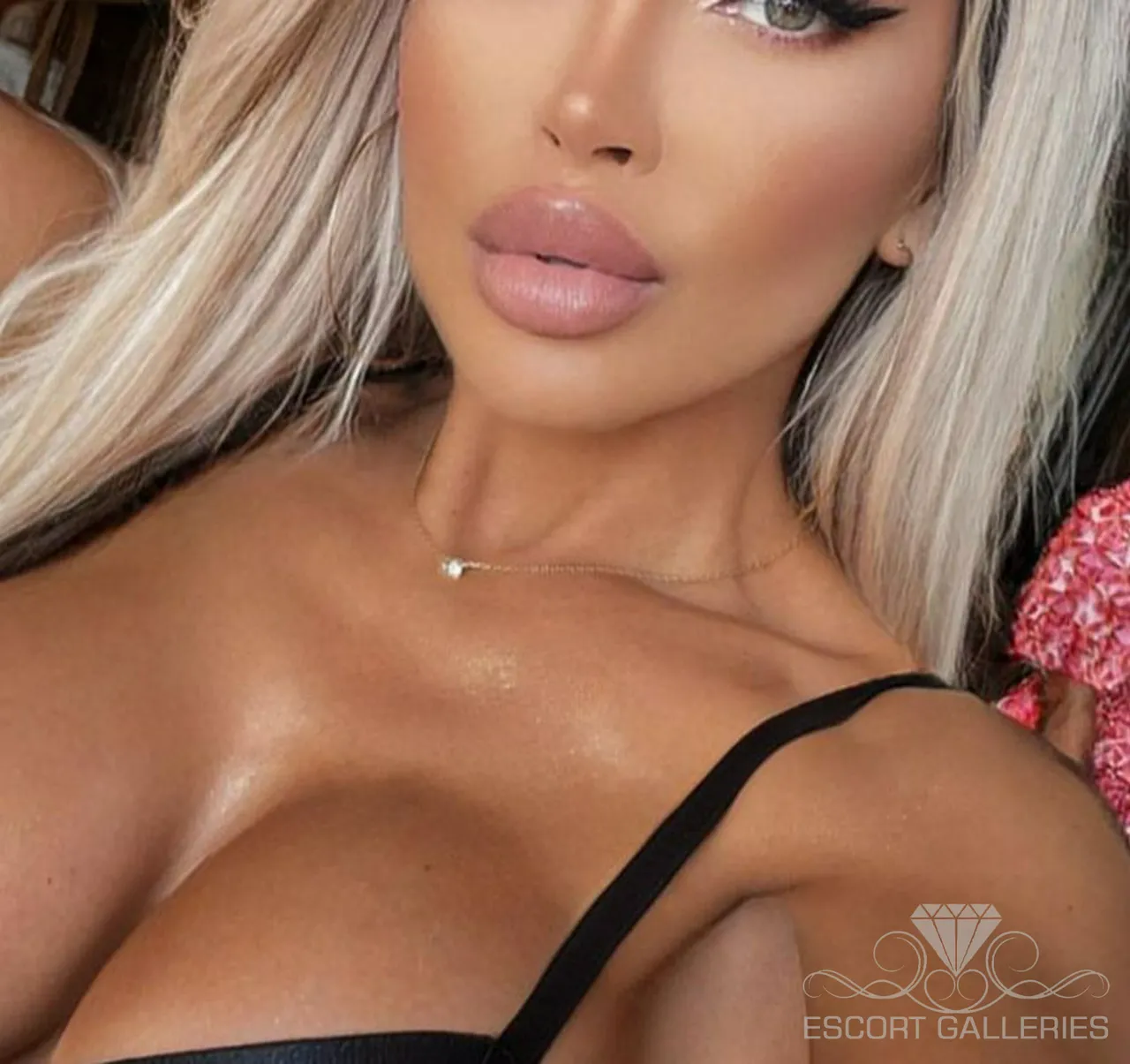 Escorts Aachen, Germany MiaRay