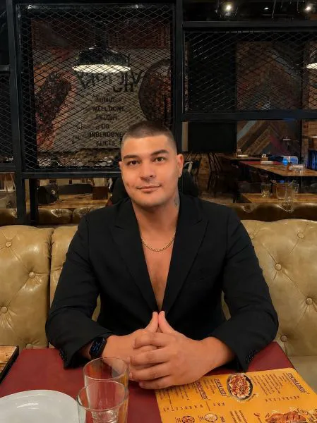 Escorts Manila, Philippines Habibi_TonyXL