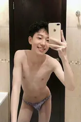 Escorts Philadelphia, Pennsylvania YoungerAsianBoy