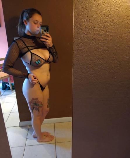 Model Hooker in Lynchburg
