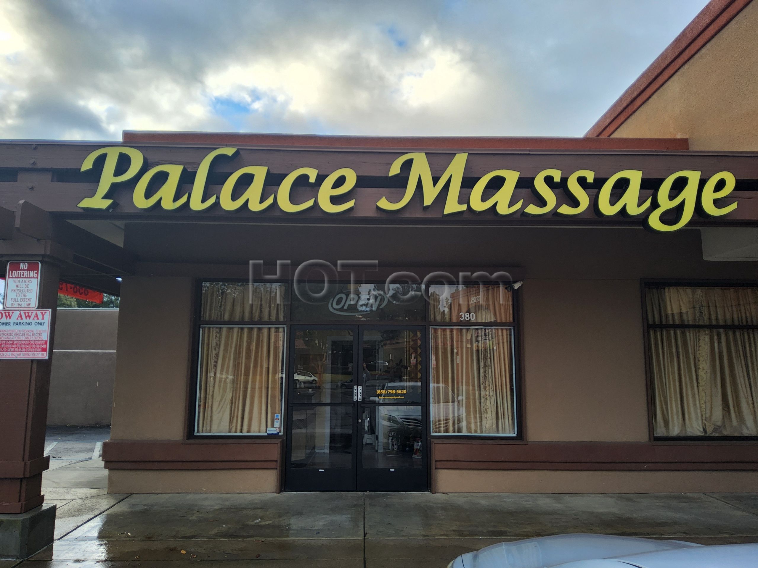 Escondido, California Palace Massage