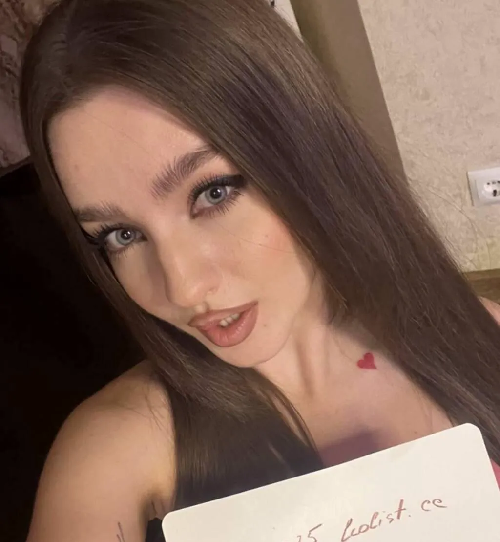 Escorts Brampton, Ontario Helene