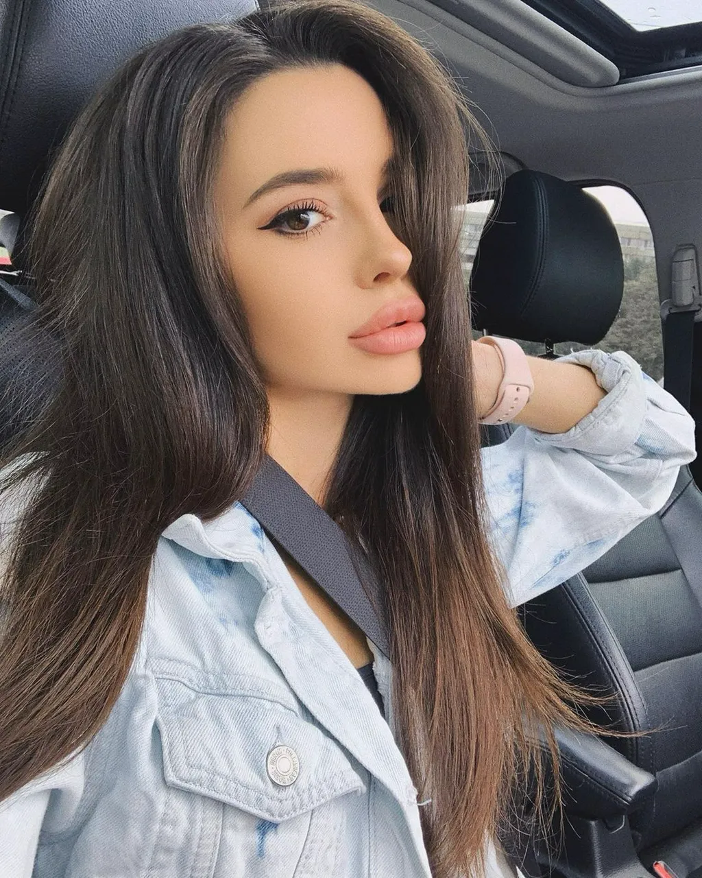 Escorts Moscow, Russia Fulfill Your Ultimate Desire Escort Polina