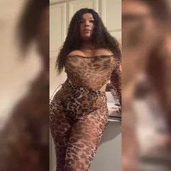Escorts Ontario, California Kameryn