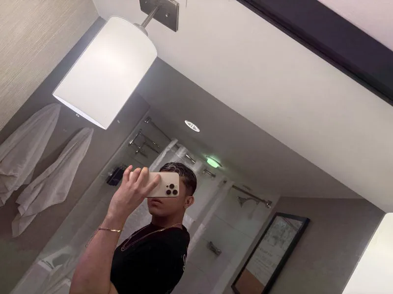 Escorts Chicago, Illinois FranchescoFerrer