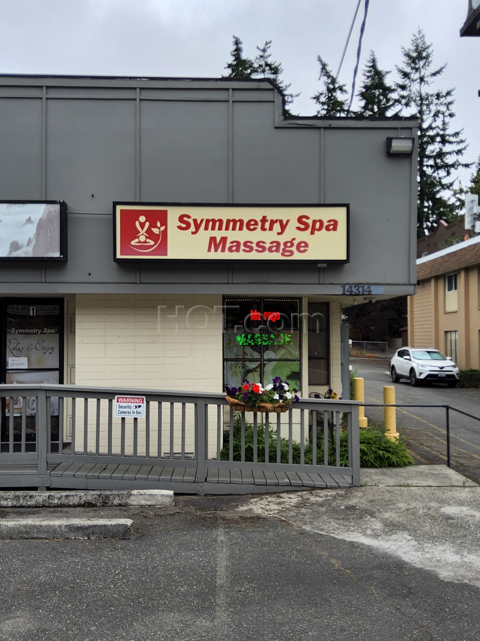 Seattle, Washington Symmetry Spa Massage