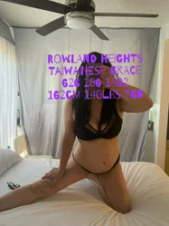 Escorts Fullerton, California Taiwanese Grace