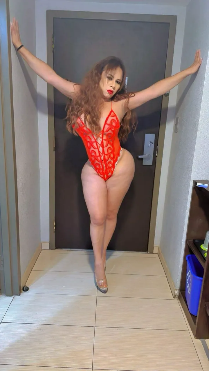 Escorts Tampa, Florida Vst FIRST TME