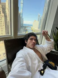 Escorts Scottsdale, Arizona Santos_C