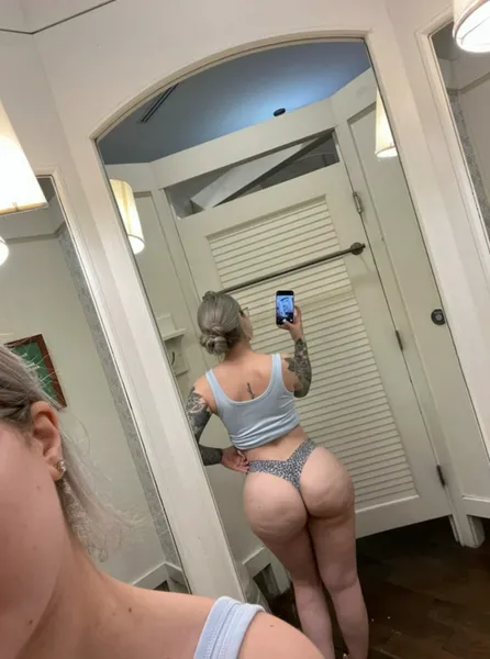 Escorts Charlotte, North Carolina WHO NEEDS 😉 A BIG 🥶 ASS ? HMU 🤙 LETS MEETUP 🍑🍆💦😈❤️