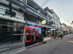 Pattaya, Thailand Hunny Lounge
