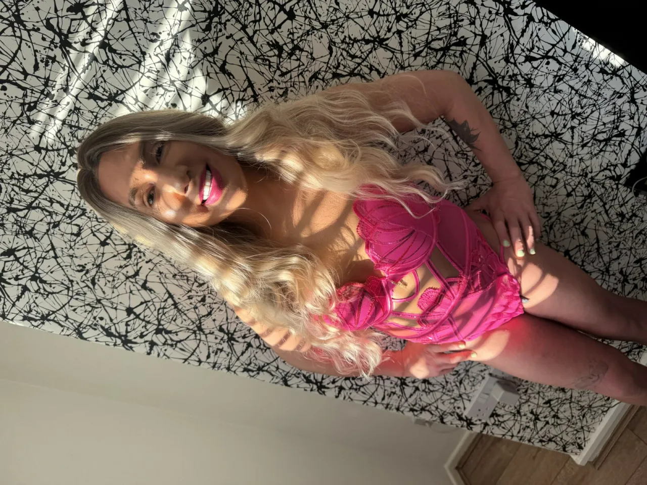 Escorts Salford, England Charlotte British