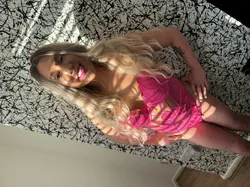 Escorts Salford, England Charlotte British