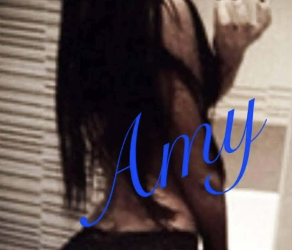 Escorts Calgary, Alberta Amy Dior