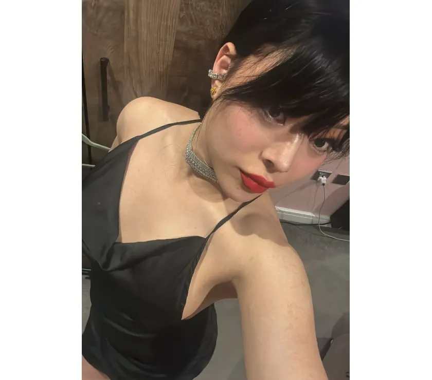 Escorts Runcorn, England TS Thai ladyboy Charm first time in Runcorn